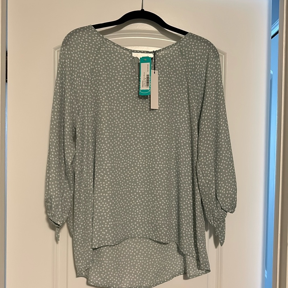 Top. Size M